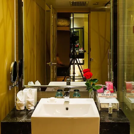 Vilu Reef International Hotel