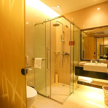 Hotel Vilu Reef International