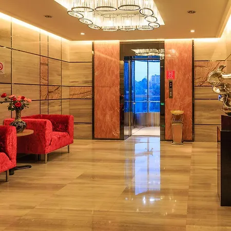 Vilu Reef International Hotel